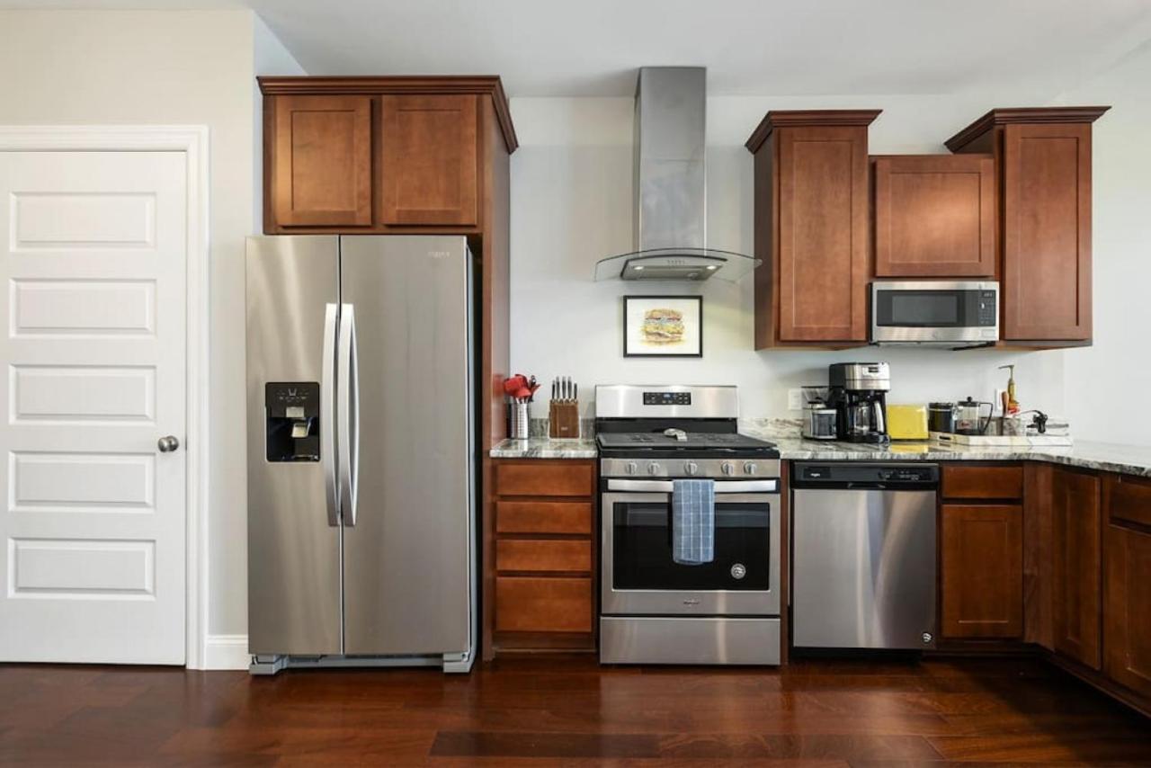 Hostwise Stays - The Washington At Chatham - Free Parking, Private Gym, Skyline Views! Pittsburgh Exteriér fotografie